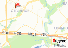 Футбольное поле на школьном дворе